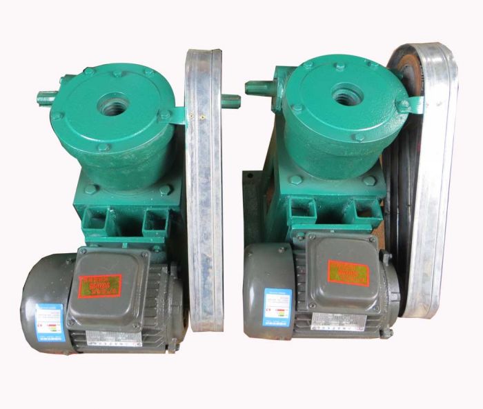 QL型手電兩用式螺桿啟閉機(jī) QL型手電兩用式螺桿啟閉機(jī)