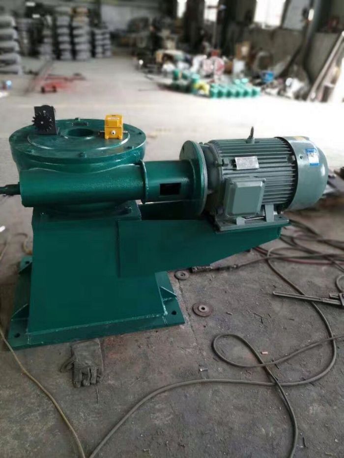 QL型手電兩用直連螺桿式啟閉機 QL型手電兩用直連螺桿式啟閉機