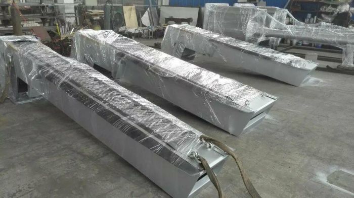 HQN型回轉(zhuǎn)式清污機